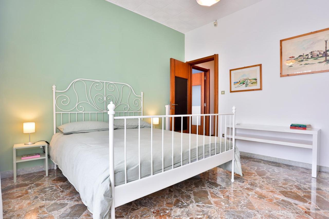 Salerno Irno Bright Apartment Extérieur photo