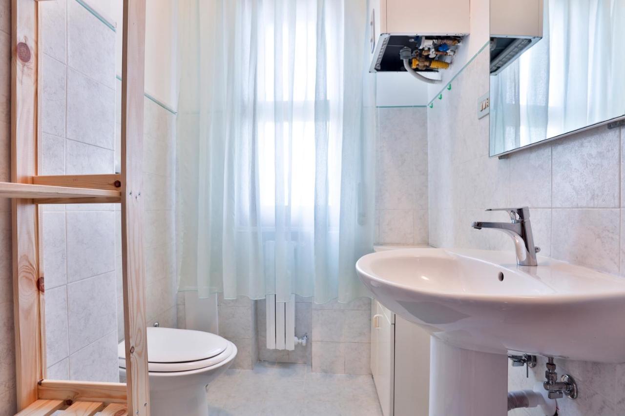 Salerno Irno Bright Apartment Extérieur photo